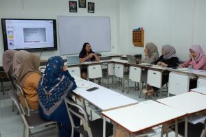 Tips & Trick How to Build Effective Communication with Gen Z-SMA Alfa Centauri